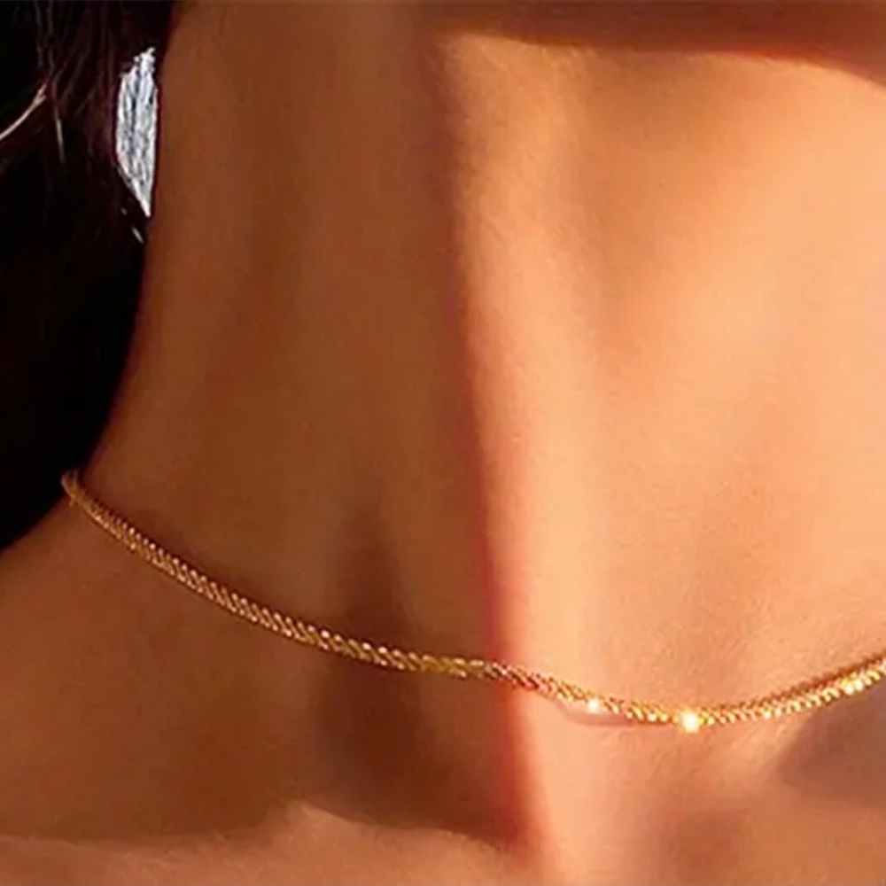 Gold necklace